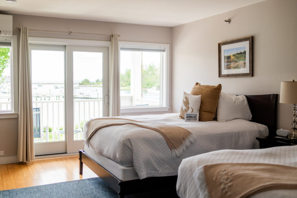 Guest Room at Nonantum Resort. Photo Credit: Capshore Photography