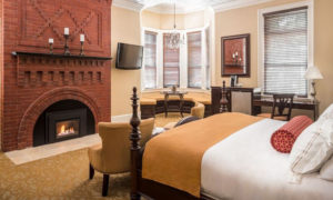 Hotel Guestroom. Photo Provided by Portland Regency Hotel & Spa