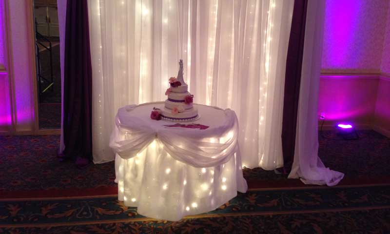 Wedding Cake. Photo Provided by Holiday Inn By the Bay
