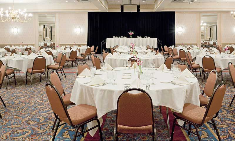 Meetings Space. Photo Provided by Holiday Inn By the Bay