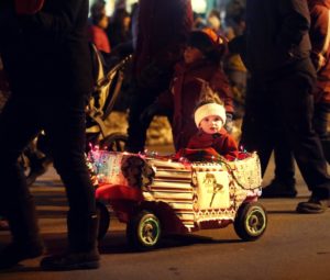 Child at Sparkle Parade of Lights. Photo Credit: Visit Freeport