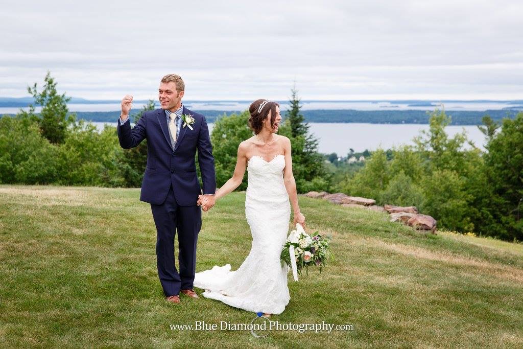 Wedding Couple. Photo Credit: Bob Young (Blue Diamond Photography) Photo Credit: Bob Young (Blue Diamond Photography)