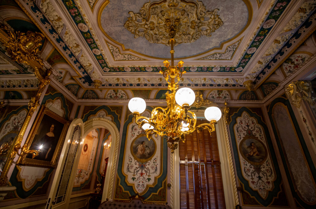 Victoria Mansion, Photo Credits: Serena Folding Victoria Mansion, Photo Credits: Serena Folding