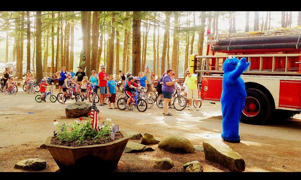 Parade at Wassamki Springs Phoot Credits: Wassamki Springs