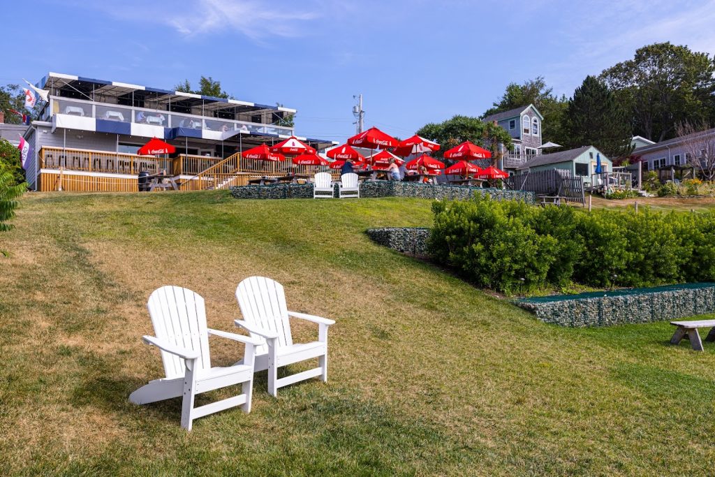 Exterior of Island Lobster Co., Photo Courtesy of Island Lobster CO