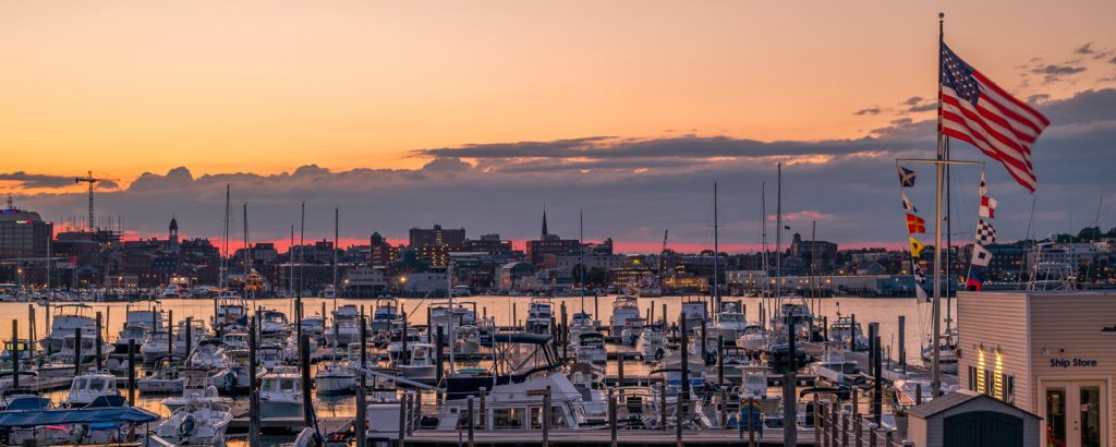 Saltwater Grille docks and cityview, Photo Credits: Peter Morneau Photography Saltwater Grille docks and cityview, Photo Credits: Peter Morneau Photography