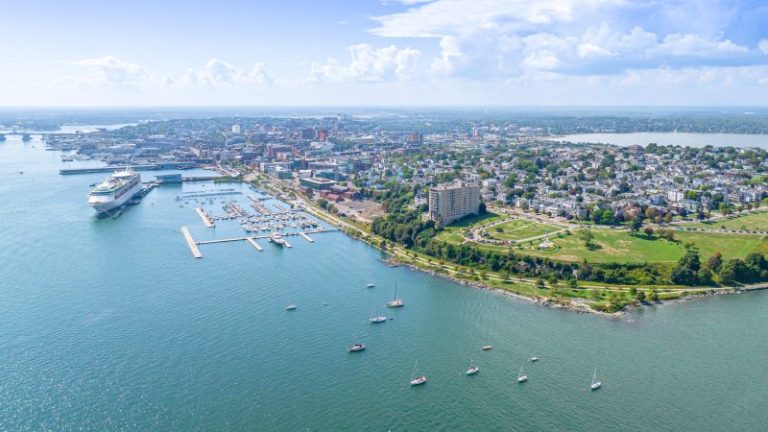 Cruise Ship Downtown Drone, Photo Credits: Peter Morneau Photography Cruise Ship Downtown Drone, Photo Credits: Peter Morneau Photography