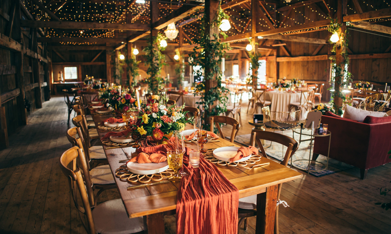 Large Barn Fall Setup. Photo Credit: The Talented Photographer