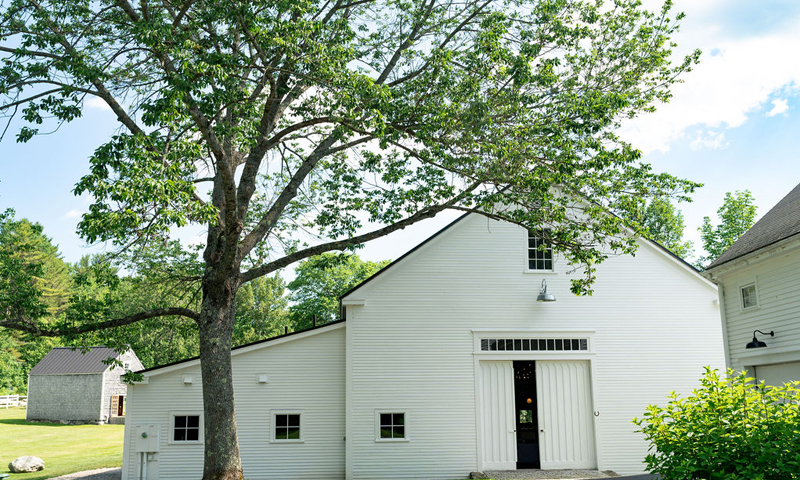 Large Barn. Photo Credit: Julia Monaco Photography