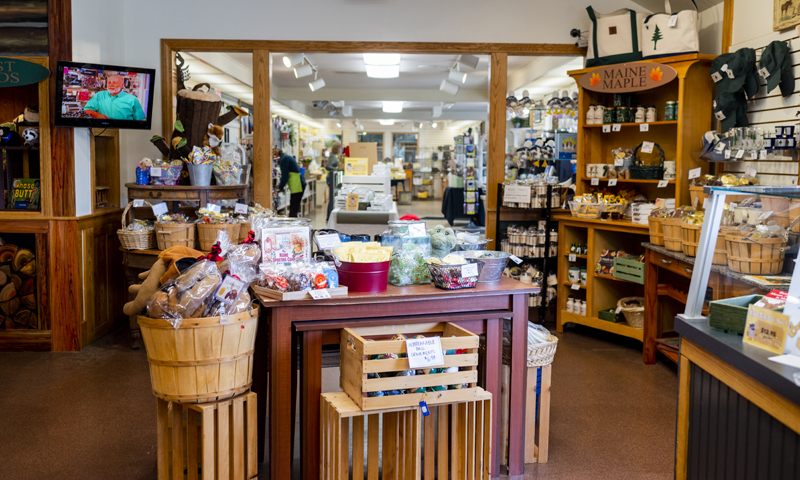 Len Libby Interior, Photo credit to Capshore Photography