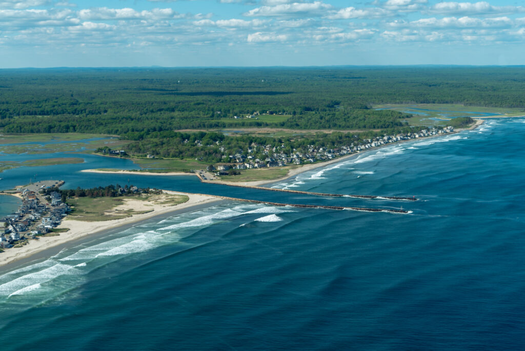 Maine Coast. Photo Credit: Pine Tree Helicopters