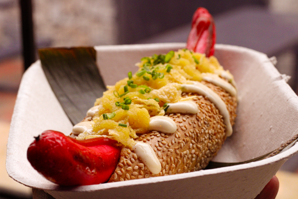 Street Hotdog. Photo Credit: Bar Publica