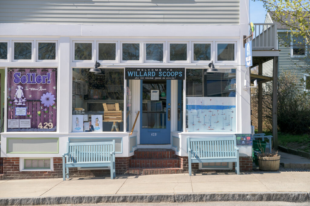 Willard Scoops. Photo Credit: Peter G. Morneau Photography