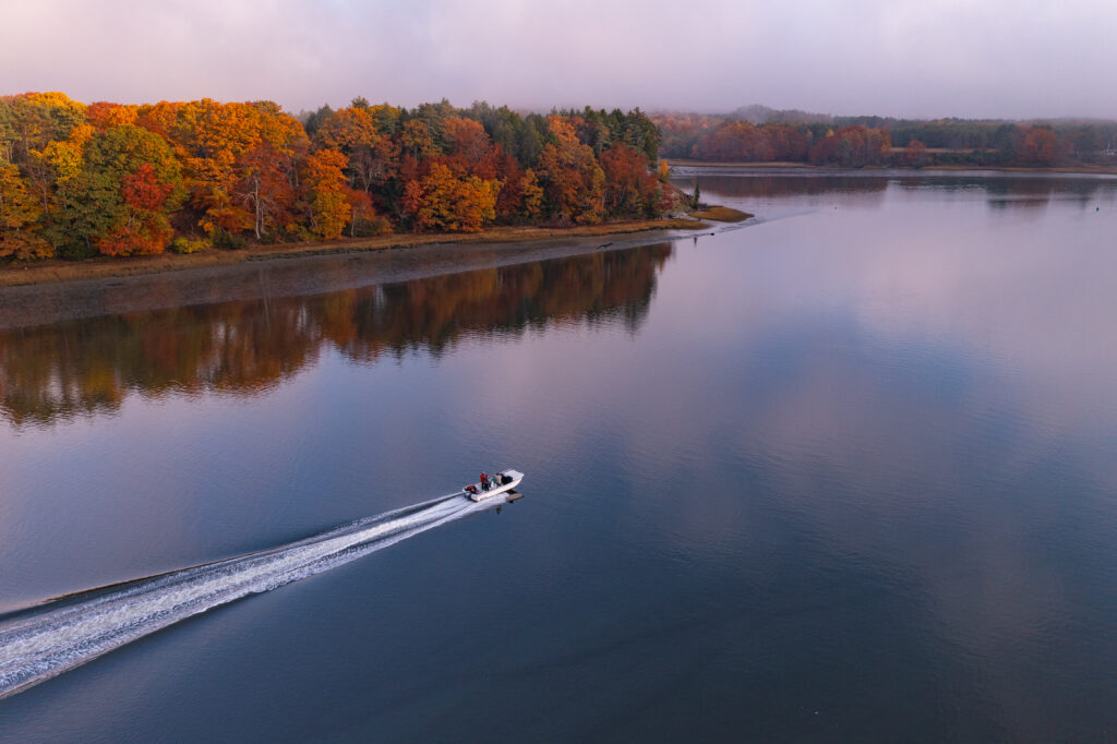 Boat Cruising on Royal River. Photo Credit: Steve DeNeef