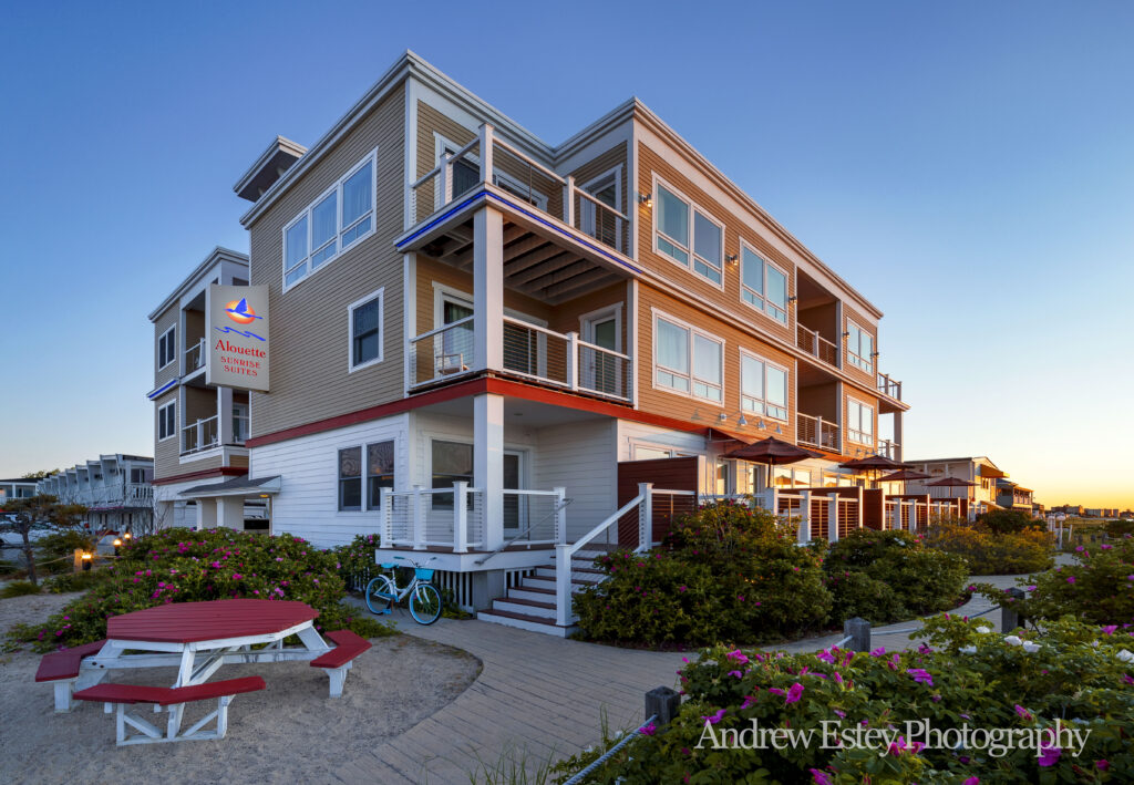 Sunrise Suites Winter Special - Photo Courtesy of Alouette Beach Resort